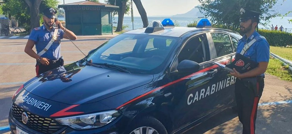 Lago di Garda, si fingevano turisti e con la scusa di chiedere informazioni derubavano i passanti